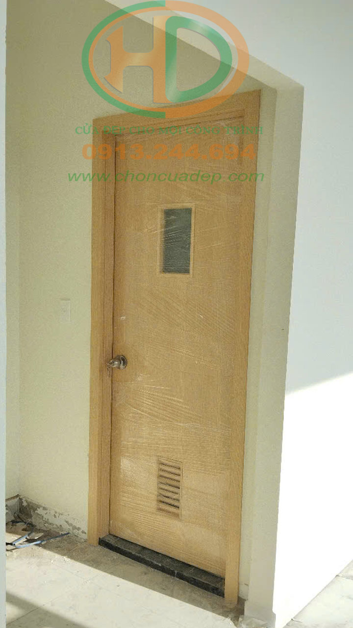 cửa nhựa composite cho nhà vệ sinh tại Long Thành