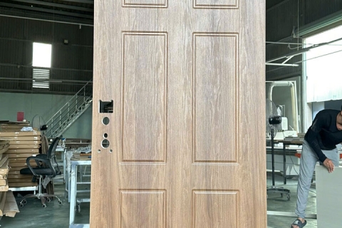 CỬA NHỰA COMPOSITE LONG THÀNH